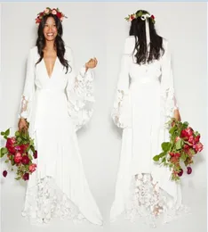2017 Summer Beach Boho Wedding Dresses Bohemian Hippie Style Billiga brudklänningar långärmad spetsblommor Brudklänning plus Size9626115