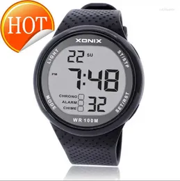 Relógios de pulso Swim Sport Relógios Luxo Relógio de Mergulho Ao Ar Livre Militar À Prova D 'Água Digital Mens LED Multifunções Reloj Hombre