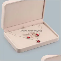 Caixas de jóias Caixas de cor bege para pulseira pulseira brinco garanhão pingente colar anel embalagem veet caso exibição de jóias drop delive dhycp