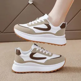 Women Spring and Autumn Korean Style Allmatch Casual Sports Shoes Young Student Thick Sole Sneakers Running 240307