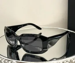 Topp solglasögon klassiska glasögon för kvinnors män designer solglasögon utomhus strand solglasögon 26804
