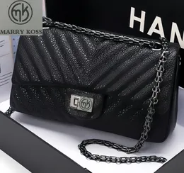 حقيبة مصممة Lingge v Caviar Bag Women's Bag 2023 حقيبة كتف جديدة في سلسلة الكتف الصغيرة العطر ، شعار استبدال BAG LOGO الزواج KOSS