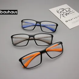 Bauhaus Brand Top Quality Ultem Glasses Frames Fashion Fashion Frame Frame Frame for Women and Men Square Frame 7018 Myopia Clear 240313