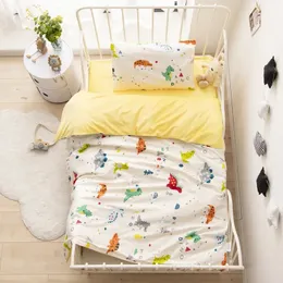 3 Pz Set Baby Girl Boy Biancheria da letto in puro cotone Set nati neonati Culla Biancheria da letto Include copripiumino Federa Copriletto 240313