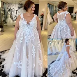 Applicazioni floreali 3D Abiti da sposa taglie forti Scollo a V senza maniche Romantico Primavera Estate Lungo A Line Pizzo Tulle Abiti da sposa Corte dei treni Vestido De Novia