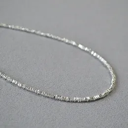 Argento brillante Fangzhu di beneficenza in argento incrostato alla moda, collana corta a tempo semplice con catena Celester da donna