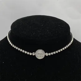 Collana oro placcata Donne Donne CHOKERS DESIGNER GIETTLE NEQUALE RETRO NETTRO RETURA ESULIMENTO MASCLAZIONE MOISSANITÀ CAMINA POTUI PERSONA PERSONE PERSONE PER UN UOMINA ZH175 E4