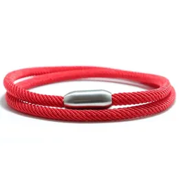 Einfache mehrschichtige rote Schnur Armband Charms Edelstahl magnetische Seil Braclet für Frauen Männer Armband Schmuck Pulseira Charme 245S