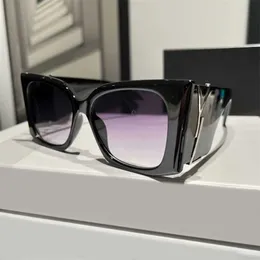 المصمم الفاخر مصمم نظارات شمسية عالية الجودة الأزياء نظارة شمسية للنساء رجالي كاملة الإطار UV400 نظارة شمسية مضادة للرياح الرجع