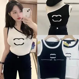 Designer Women Embroidery Logo Tank Top C letter Graphic Logo Tops Summer Short Slim Navel exposed outfit Elastic Sports Knitted Tanks Womens Vest sexy tops croptop