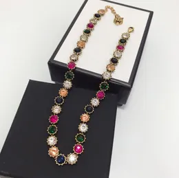 Винтажные цветные подвесные ожерелья модная стилиста винтажные материалы ювелирных украшений браслет