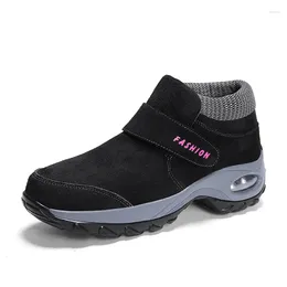 Sapatos casuais femininos inverno quente pelúcia anti-derrapante à prova dwaterproof água ao ar livre tênis de caminhada grossas botas de neve chaussures despeje femmes