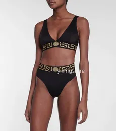 Kadın Mayo Marka Tasarımcısı Kadın Tank Mayo Üst düzey Moda Lüks Avrupa ve Amerikan Bölünmüş Plaj Bikini Black Four Styles