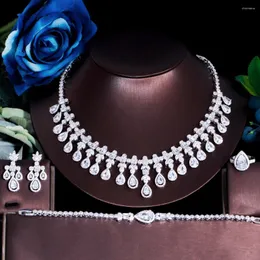 ThreeGraces 4-teiliges klassisches weißes Zirkonia-Halsketten-Ohrring-Set, luxuriöser Dubai-Nigerian-Brauthochzeits-Party-Kleid-Schmuck für Frauen