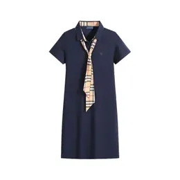 Moda sukienka 2024 Nowy bawełniany guzik lapowy projektant designerski swobodny haft z krótkim rękawem A-line sukienka azjatycka rozmiar S-4xl