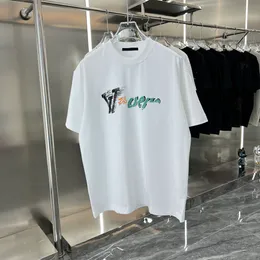 Erkekler T Shir Mens Designer T Shirt Polo Tasarımcıları Erkekler T Kadın Kıyafet Lüksler Tees Yaz T-Shirt Stone Polo Gömlek Yüksek Kaliteli Şortlar Büyük Boy S-XL