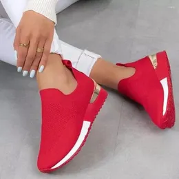 Autumn Casual Platform Women 921 Buty Sneakery oddychające z siatki sporty z dzianinami mokasyny plus rozmiar 35-43 WS 72