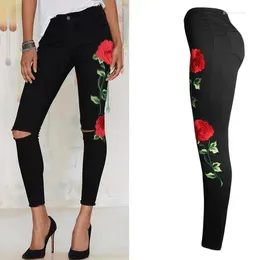 Женские джинсы Узкие брюки-карандаш Джинсовые леггинсы с вышитыми розами и отверстиями с высокой талией