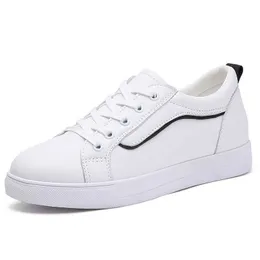HBP 비 브랜드 4 계절 단일 신발 캐주얼 작은 흰색 신발 평평한 바닥 안티 슬립 여성 신발