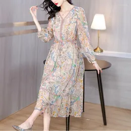 Party Dresses 2024 High End Silk Printed Skirt Spring/Summer Fashion Fragmented Flower Dress Women's French Loose Tight Vacation Vestidos