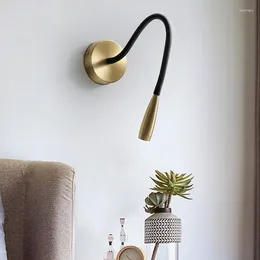 Lampada da parete Nordic moderna LED in ottone creativo regola lampade flessibili per interni Dedroom El comodino soggiorno lettura luci poli