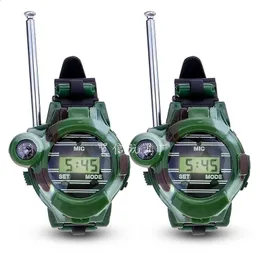 2st 7 av 1 barns kreativa militära walkie-talkie Luminous Watch Interactive Compass Toy for Kids Gift Puzzle Toy 240306