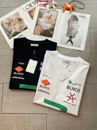2024 Designer Herren T-Shirts Damen Grafik T-Shirts Gesticktes Abzeichen Logo Polo Herren T-Shirt Sommermarke 100 % reine Baumwollhemden