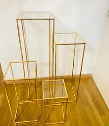 Titulares de vela 10pcs vaso de flor de ouro vasos de piso coluna suporte de metal estrada chumbo mesa de casamento peça central rack evento festa decorat