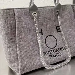 Pacchetti di borse di grandi dimensioni ricamate di qualità serale classica Big Handbag Pack femminile Vendita di zaino femminile 60% su negozio online
