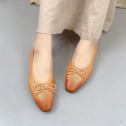 Casual Shoes Johnature 2024 Spring Retro Pointed Toe Solid Color Women Flat Genuine Leather Hollow Shallow Slip-on