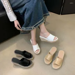 Sandals White Heeled Slippers Apricot Designer Womens Straw Woven Platform High Heels Summer Shoes Casual Beach Vrouwen