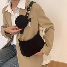 Axelväskor mode 2024 vintage kvinnor väska fast färg corduroy messenger casual med dragkedja kvinnliga plånböcker handväska