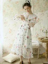 Freizeitkleider im Ausverkauf LYNETTE'S CHINOISERIE Frühling Herbst Damen Niedlicher Organza Slim Blumenstickerei