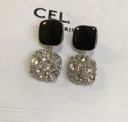 New Fashion Wedding Party Earring Stud Orecchini Women Designer Silver Diamond Square Dangle Earrings Jewelry Pendant Eardrop Women Exquisite Gift