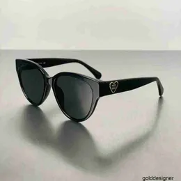 Дизайнерские 23 солнцезащитные очки Xiaoxiangjia 5477, солнцезащитные очки «кошачий глаз» в форме сердца, женская защита от ультрафиолета и солнцезащитная козырек RO06