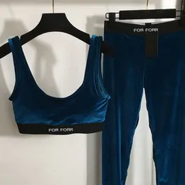 Designer de veludo feminino sutiãs leggings conjunto letras webbing marca yoga outfits casual verão recortado tanques esportivos legings fatos de treino