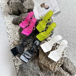 Donne personalizzate non marchio Chaussure HBP Femme Shoeles Sexy Fashion Ladies Sandals