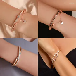 Bangle Classic Trendy Letter V Micro Inlaid Zircon Lady Bracelets For Women Korea Luxury Simple Temperament Exquisite Jewelry