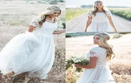 Country Plus Sizeshort Sleeves Lace A Line Wedding Dresses Crew Neck Tulle Ruched Boho Country Wedder Birth Downs3982416