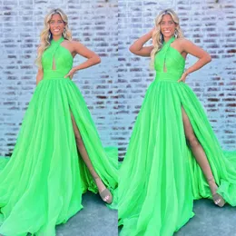 Verde A Fresh Line Prom Dress Halter Halter Halkhole Evening Elegante Vestidos divididos para OCNs Swee Sweep Train Robe de Soiree es