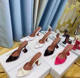 Sandaler kvinnor eled skor sandal designers klackar spetsiga tår