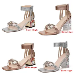 Offene Sandale, neue koreanische Version, modischer mittlerer Absatz, dicker Absatz, Strass-Stil, Schnallenriemen, Damensandalen, weibliche Party-Hochzeitsschuhe, 5 cm, 8 cm Absatz. Wählen Sie