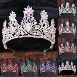 Luxury Barock Crystal Tiaras och Crowns Vintage Rhinestone Prom Diadem Women Bridal Wedding Hair Accessories smycken Ornament 240305