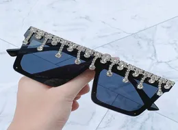 Luxtury designer solglasögon ram diamant occhiali för 400 UV kvinnors glas solglasögonglasögon skyddande sol kvinnor fyrkant lmkrw tyj6378421