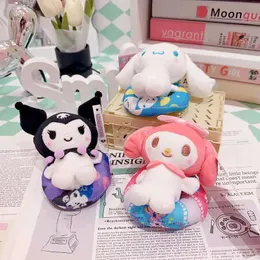 2024 الرسوم المتحركة الرسوم المتحركة للسباحة دوائر مفتاحية القلادة دمية KUROMI MEREDITH PLUSH