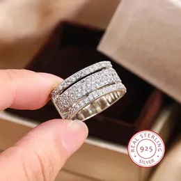 Cluster Ringe Luxuriöser 925 Sterling Silber Damenring Mode Glänzender Zirkon Schmuck für Hochzeit Brautpaar