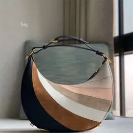 10A 1: 1 Kalite Tasarımcı Çanta Orijinal Deri Aksiller Çanta Lüksler Tasarımcılar Hobo Çantalar 29cm Hilal Crossbody Bag Lady Omuz Çantaları Kutu