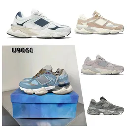 Ny produkt 2024 Designer 9060 Running Shoes Men Women 9060s Bricks Wood Sea Salt Mushroom Rain Grey 2002r Pack Phantom 550 White Green Mens Trainers Sneakers