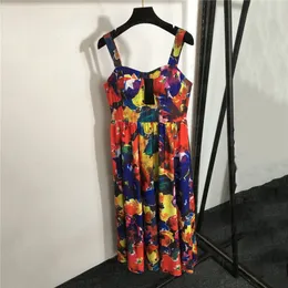 Vestidos femininos com estampa floral, saias longas, charmoso, férias, praia, roupas