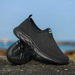 Casual Shoes Mesh Breathable Walking Men Women Unisex Slip-On Light And Comfortable Loafers Sneakers Big Size 36-46 Drop